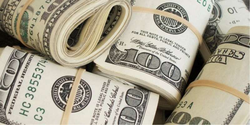 Долар буде не по 40 грн. Аналітики Dragon Capital розповіли, що буде з курсом у 2024 році