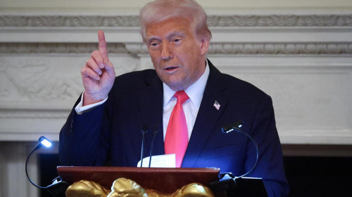 NBC: Трампу посоветовали воздержаться от звонков Путину